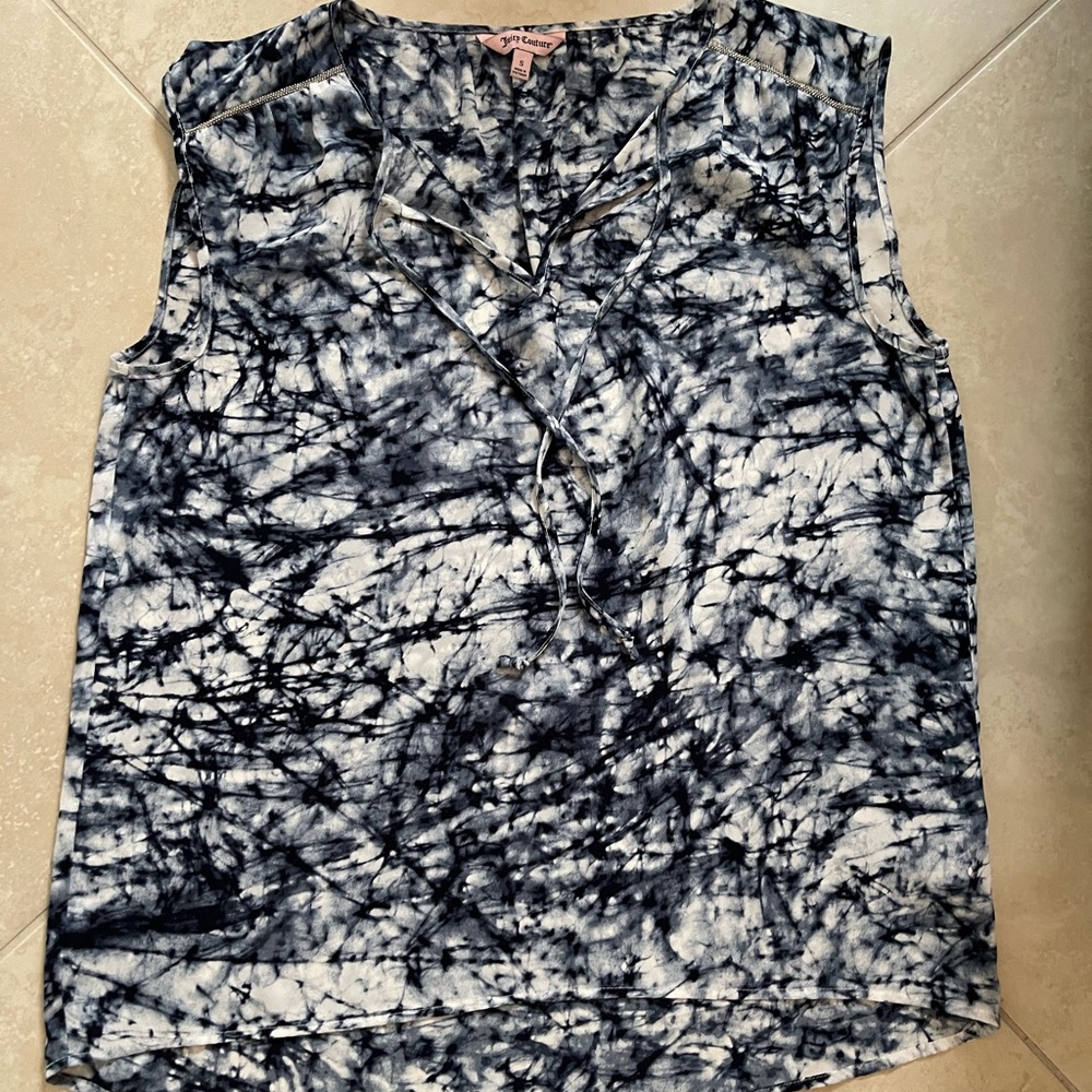 Juicy Couture top Size small